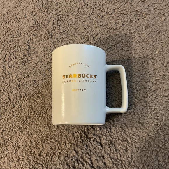 Starbucks’s Coffeee Company Vintage Signature White Gold Collectible Mug Cup Y2K - Picture 4 of 4